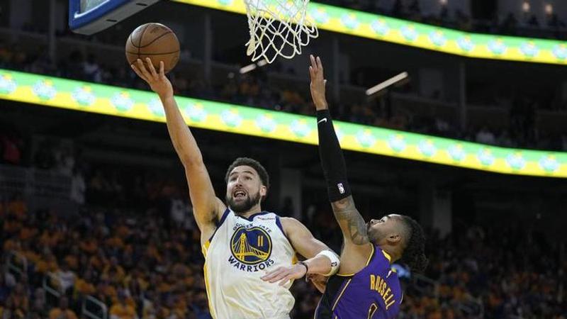 NBA Playoffs: Courtesy of Thompson's 30 Warriors make it 1-1 against LeBron James' Lakers