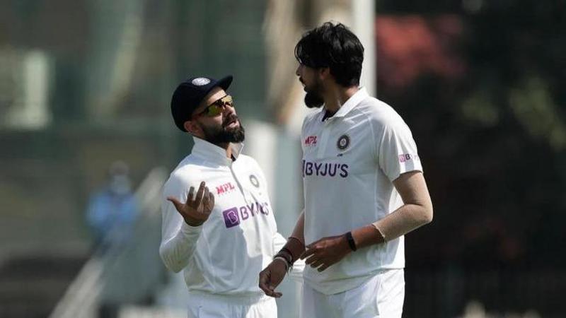 Ishant Sharma and Virat Kohli