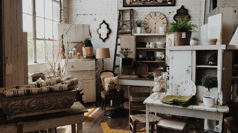 Vintage Decor Ideas To Transform Your Living Space