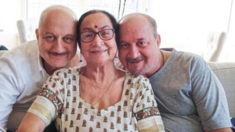 Anupam Kher shares whimsical conversation with mother Dulari