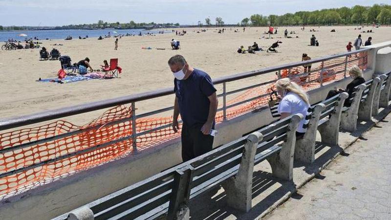 What a weekend: Cuomo lifts ban on groups; NYC beaches open