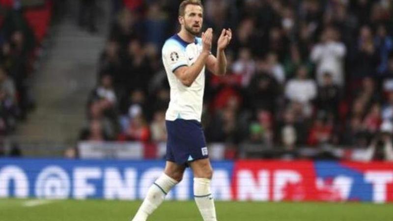 'I am not relaxed about it': Tottenham Hotspur manager provides big Harry Kane update