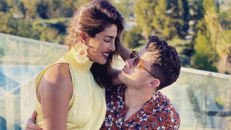 Nick Jonas shares throwback pic with Priyanka Chopra, says 'a few of my favorite things'