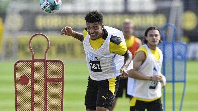 Dortmund says Jadon Sancho staying amid Man United links