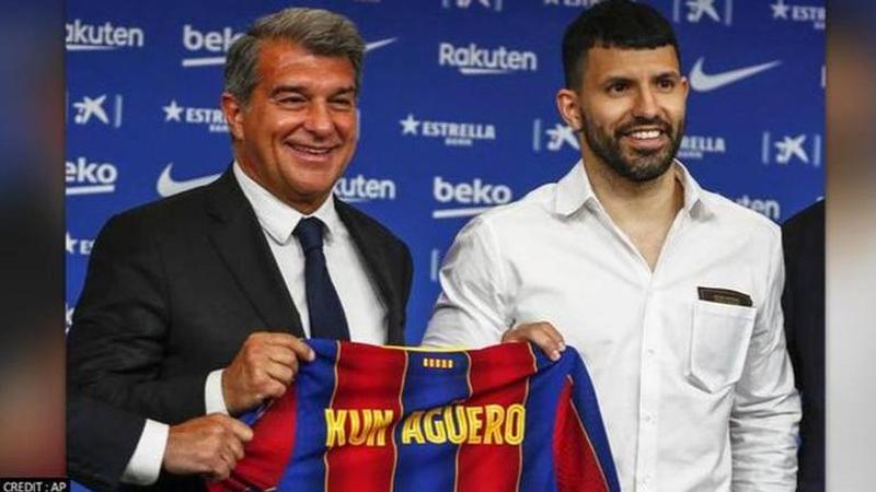 Sergio Aguero rejected Barcelona's No 10 shirt