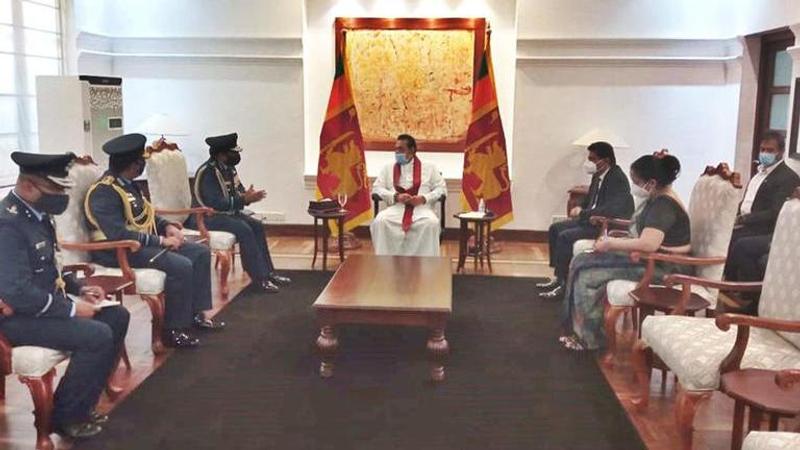 IAF Chief meets PM Mahinda Rajapaksa during 2-day visit to Sri Lanka