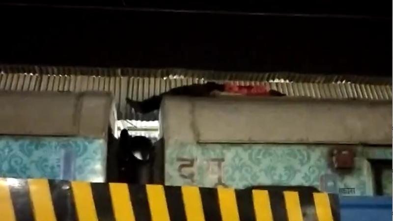 Man travelled from Delhi to Kanpur on the roof of a train