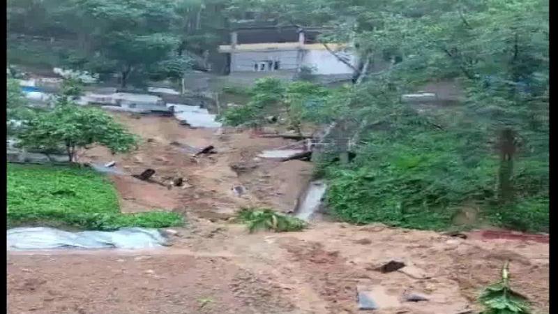 Mizoram quarry collapse leaves 10 dead, several missing