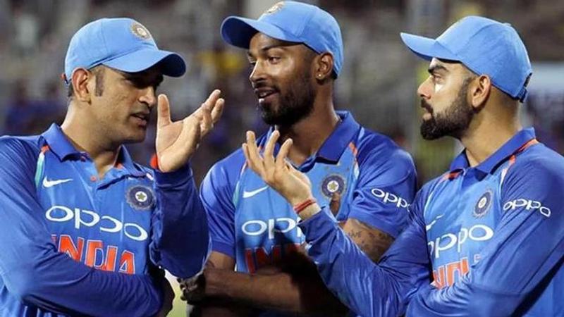 Hardik Pandya and MS Dhoni