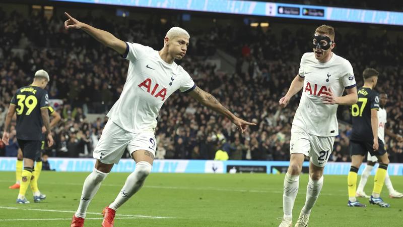 Newcastle vs Tottenham live streaming