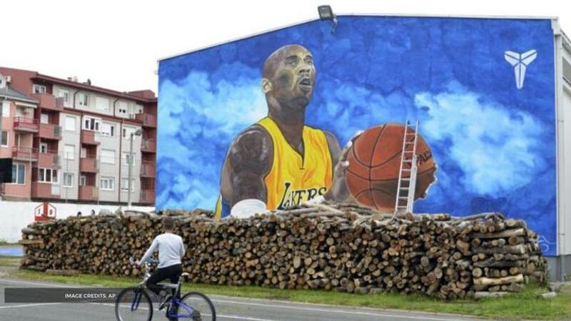 kobe bryant mural