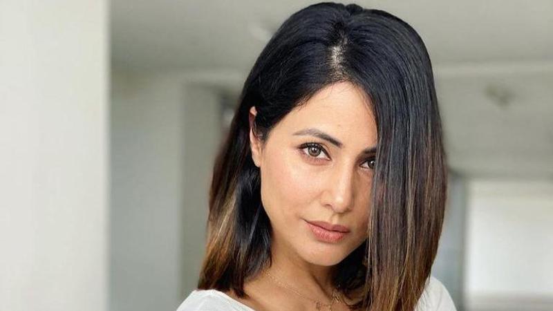 Hina Khan gives befitting reply to fan page asking her to upload quality content