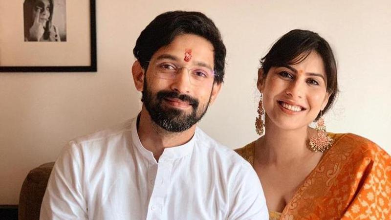 Vikrant Massey shares a happy picture with Fiancée Sheetal Thakur, calls her a 'rock'