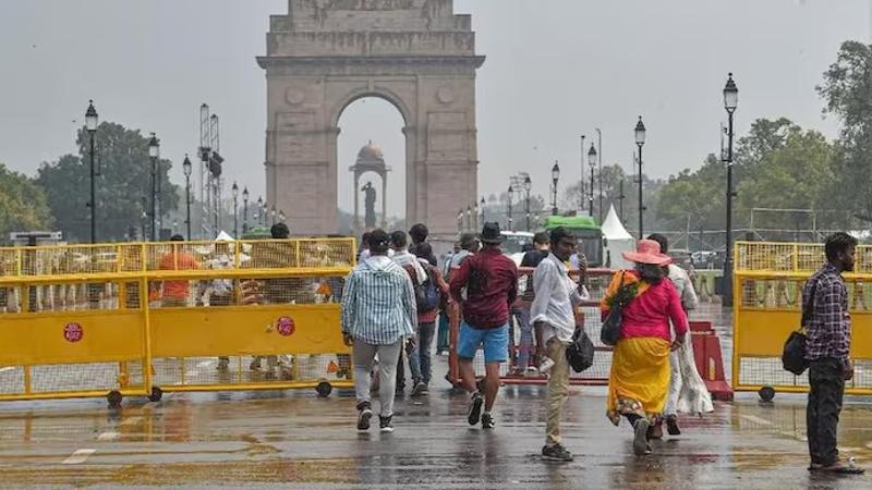 Thunderstorms, Rain Expected In New Delhi As Temperature Soars  