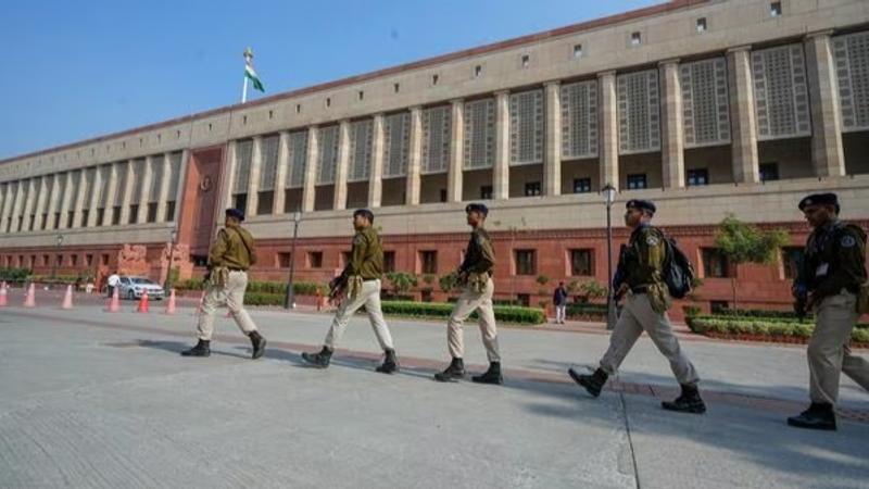 Major Attempt to Breach Parliament Security Using Forged Aadhaar Cards Thwarted, 3 Held 
