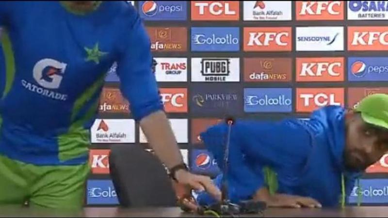 Pakistan, Babar Azam, Pakistan vs New Zealand, PAK vs NZ, babar azam news, babar azam journalist, pakistan vs new zealand, babar azam death stare