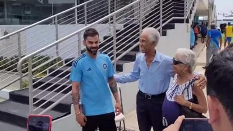 'Legend meets legend': Awestruck Virat Kohli catches up with Garfield Sobers - WATCH