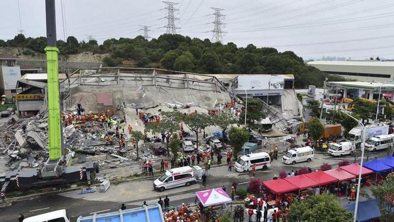 Several detained in China over quarantine building collapse