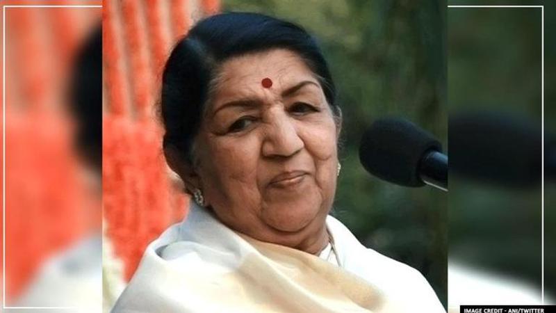 Lata Mangeshkar praises Switzerland for projecting Indian Tricolour on Matterhorn