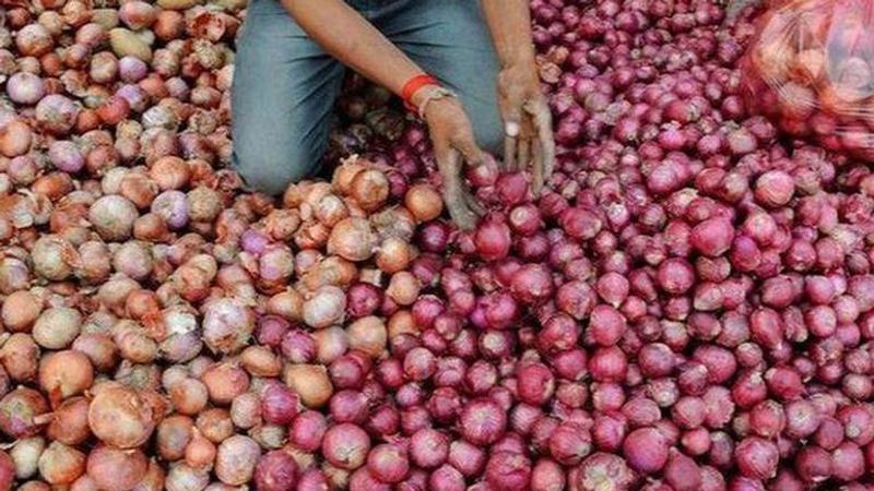 Onion traders