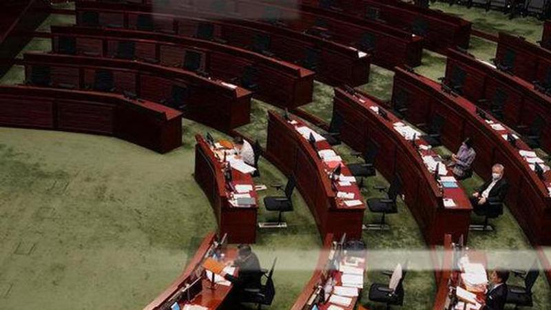 Hong Kong legislature opens; democracy bloc set to resign