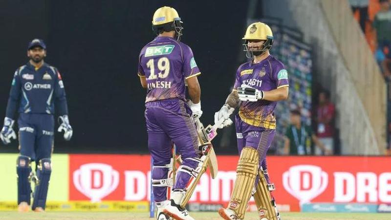 KKR vs GT live score IPL 2023 ball to ball updates Kolkata Knight Riders vs Gujarat Titans