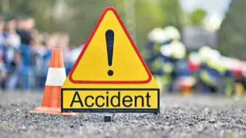 Seven Labourers Killed as Mini Truck Overturns in Andhra Pradesh