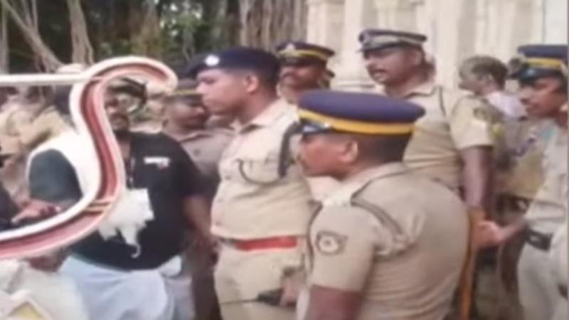 Kerala: Political Blame Game Erupts Over Cop’s Bid to Stop Ram Decor