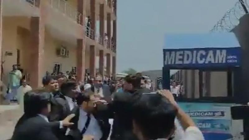 Supporters of Imran Khan Attack Bushra Bibi’s Ex-Husband at Islamabad High Court