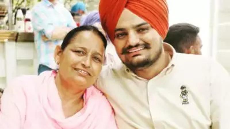 Late Punjabi singer Sidhu Moosewala and his mother Charan Kaur