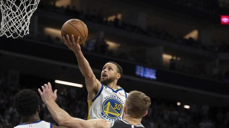 Warriors advance to semifinals, knock Kings out, 120-100