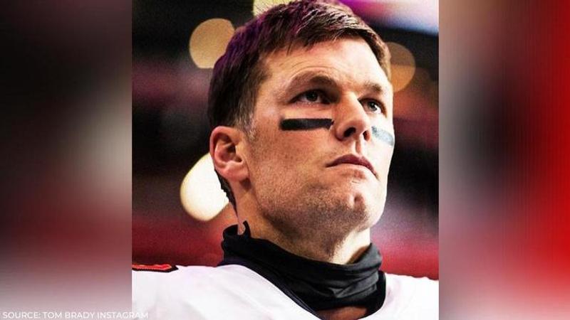 Why does Tom Brady wear black paint under his eye