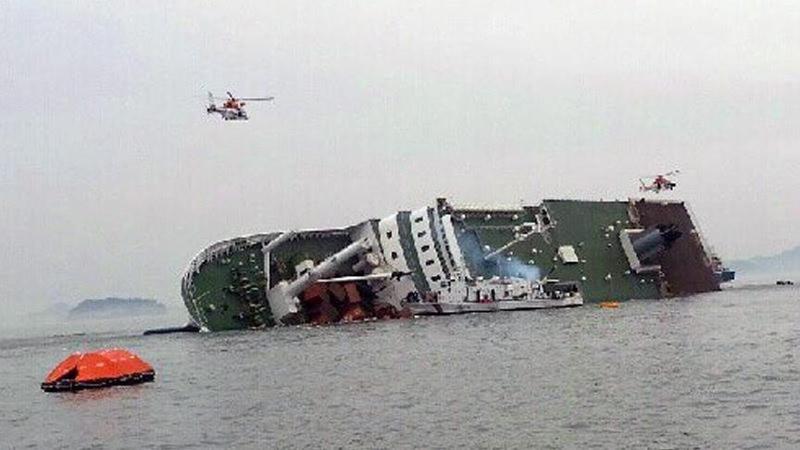 Eight dead and an estimated 100 people missing after the latest Nigeria boat accident