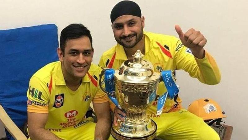 'Only then they perform': Harbhajan Singh reveals the 'winning mantra' of MS Dhoni