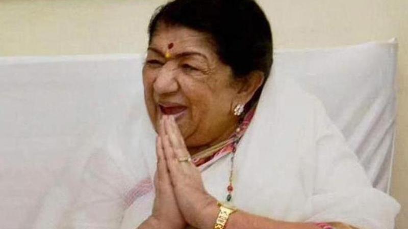 Lata Maangeshkar health, Lata Mangeshkar in ICU, Breach candy hospital