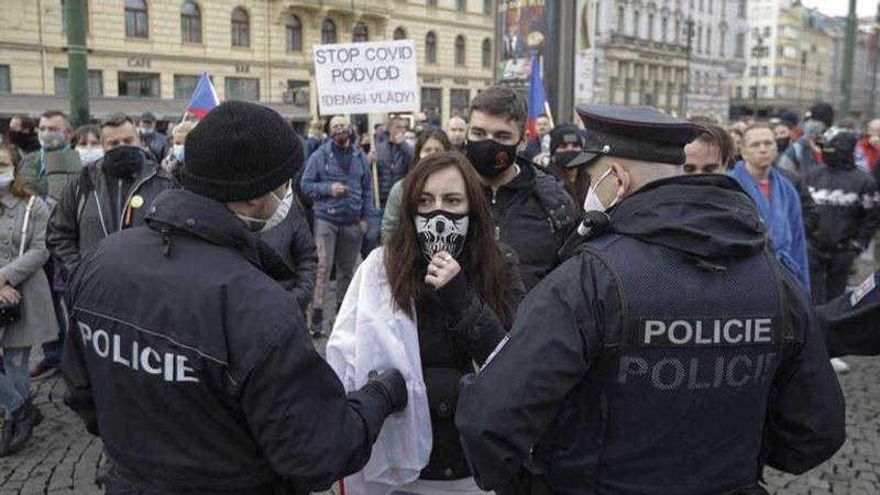 Protest against German virus lockdown measures