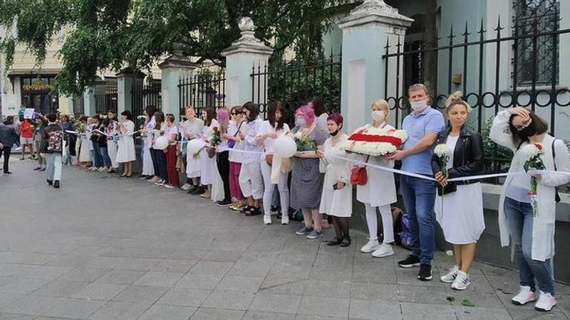 Moscow women protest against violence in Belarus