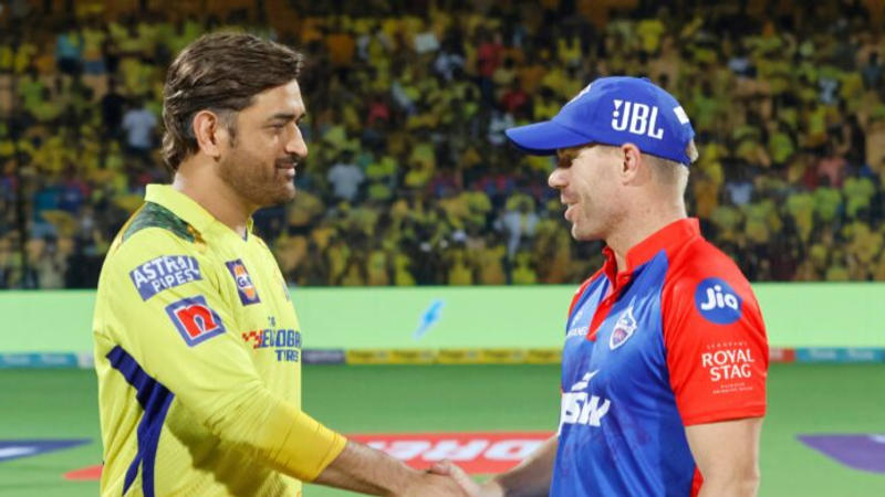 MS Dhoni and David Warner