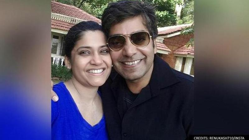 Renuka Shahane, Ashutosh Rana