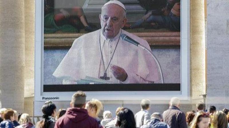 Pope's mass livestreamed from the Vatican