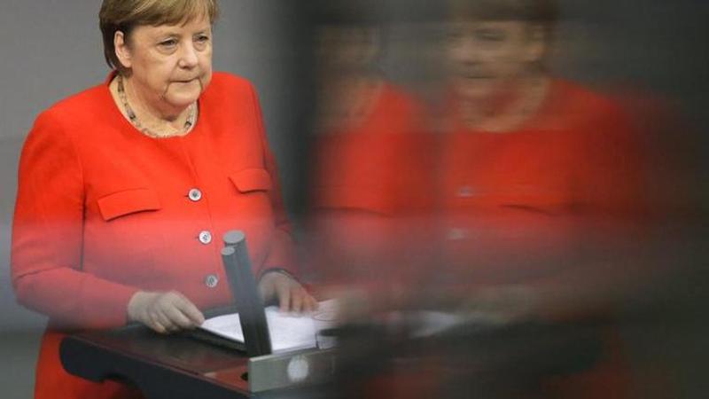 Merkel: pandemic, economy collapse challenges EU