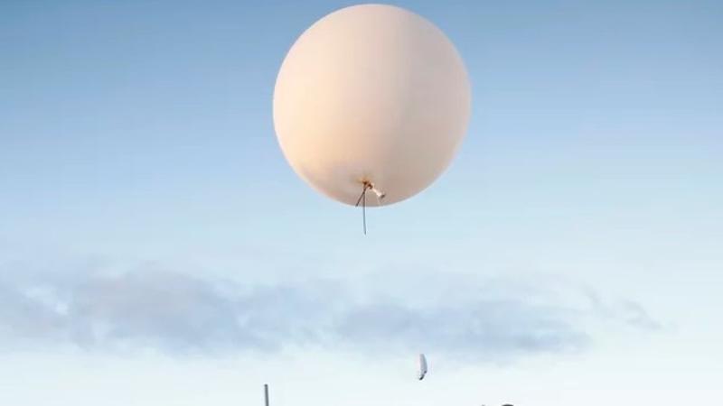 The object was later discovered to be a part of a weather balloon. 