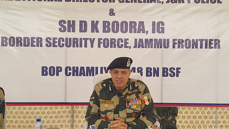 BSF warns Pakistan on border mischief 