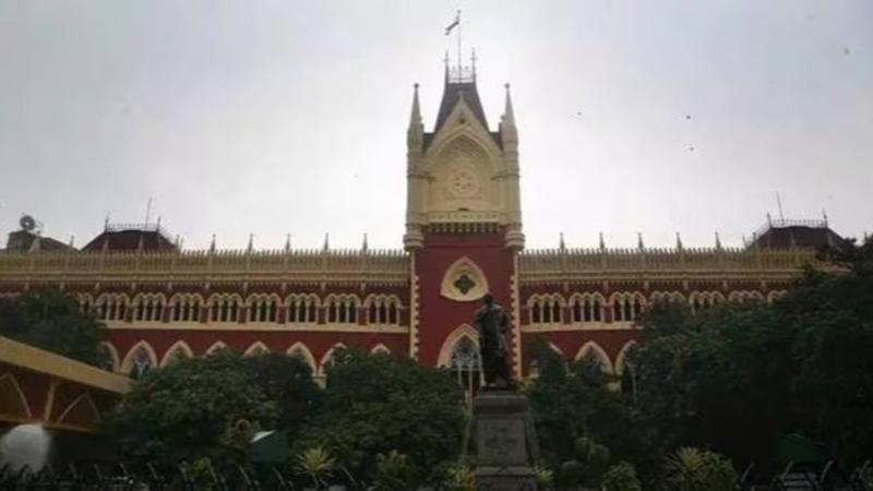 In a setback to the West Bengal govt, Calcutta High Court on Monday cancelled the 2016 recruitment process for govt-sponsored and aided schools