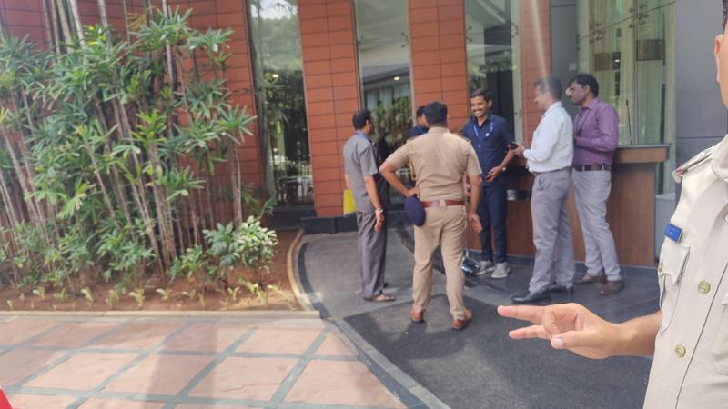 Bomb threat in Bengaluru five-star hotel