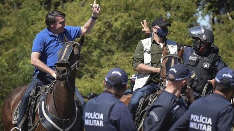 Police disperse anti-Bolsonaro protesters in Brazil