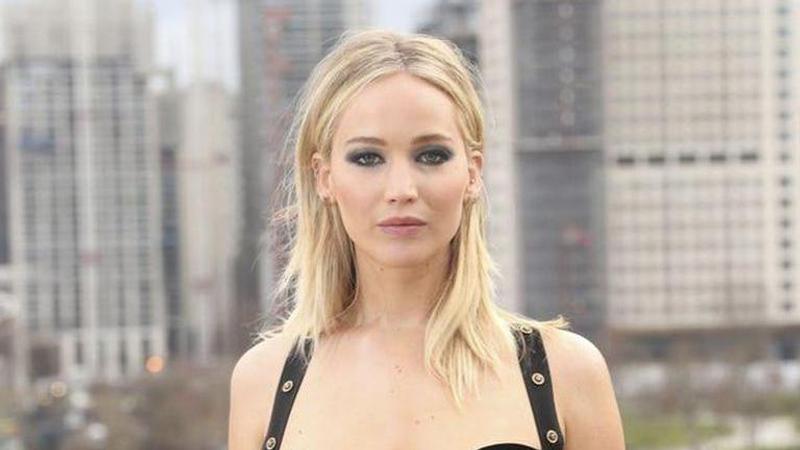 Jennifer Lawrence, Cooke Maroney