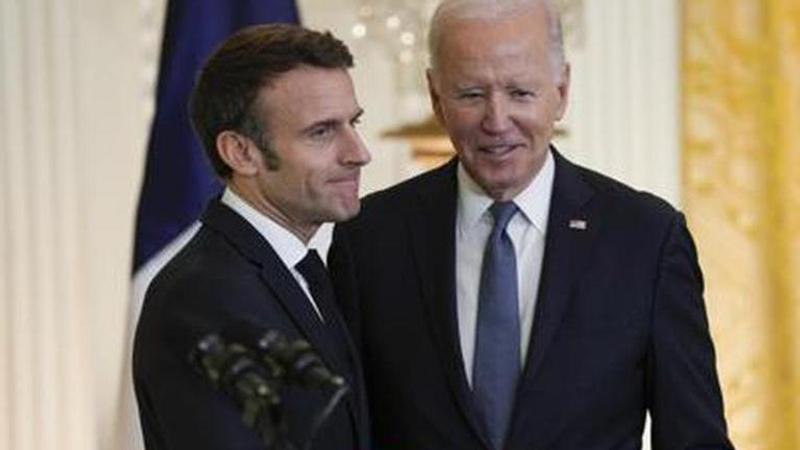 Joe Biden and Macron