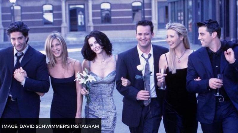 how old are the cast of friends