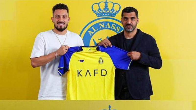 Alex Telles reunites with Cristiano Ronaldo as he joins Al-Nassr from Manchester United